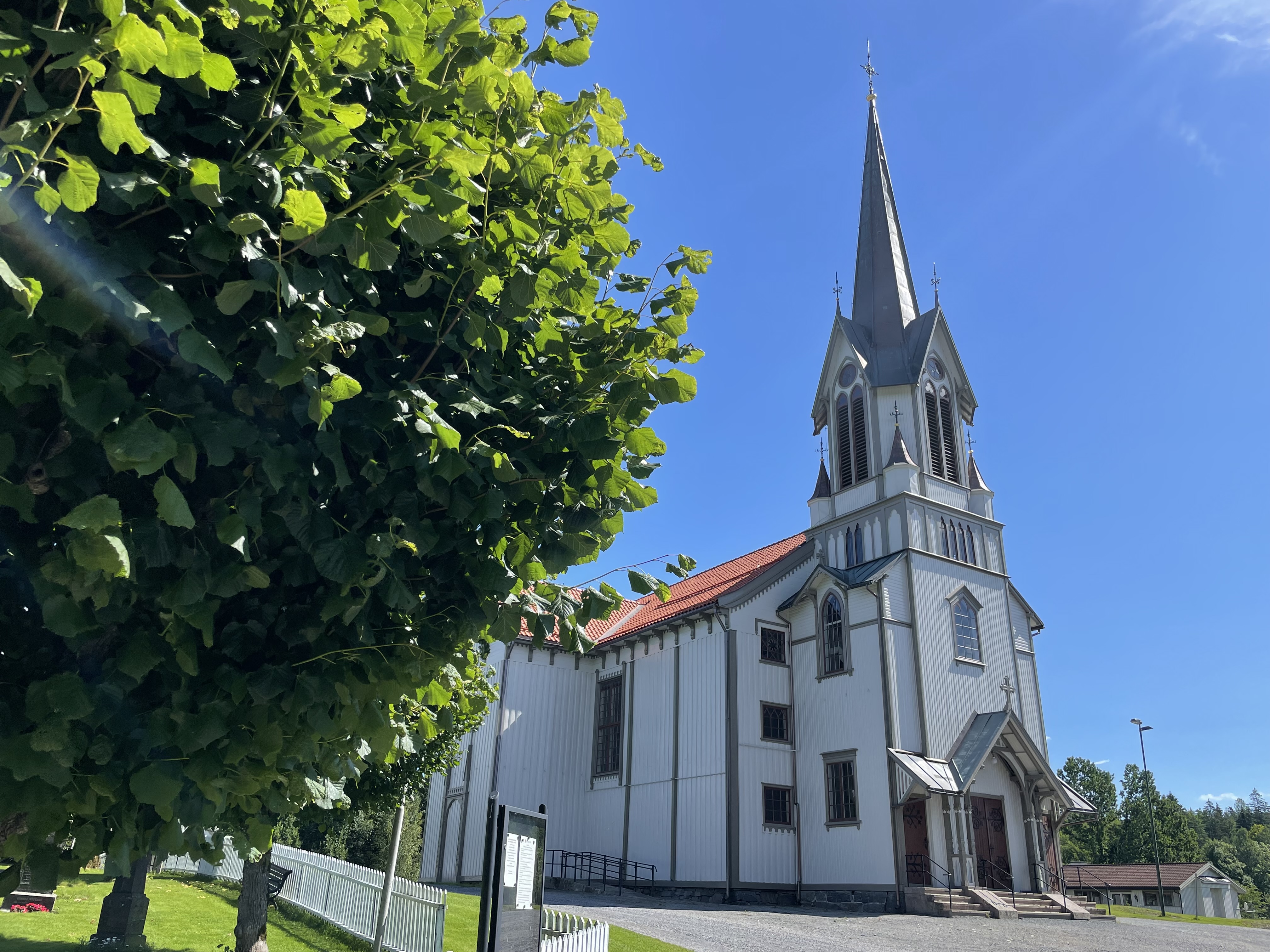 Bamble kirke - Kirke in Stathelle, Bamble - Bamble
