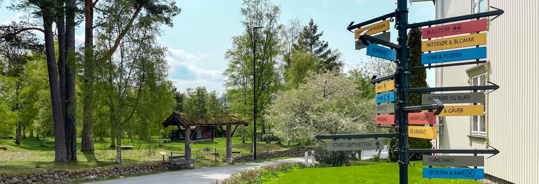 Informasjonsskilt i Folkestadbyen, Fyresdal