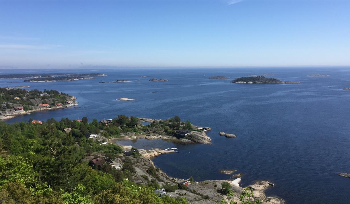 Utsikt fra Vardås i Bamble, ny titopper i 2107