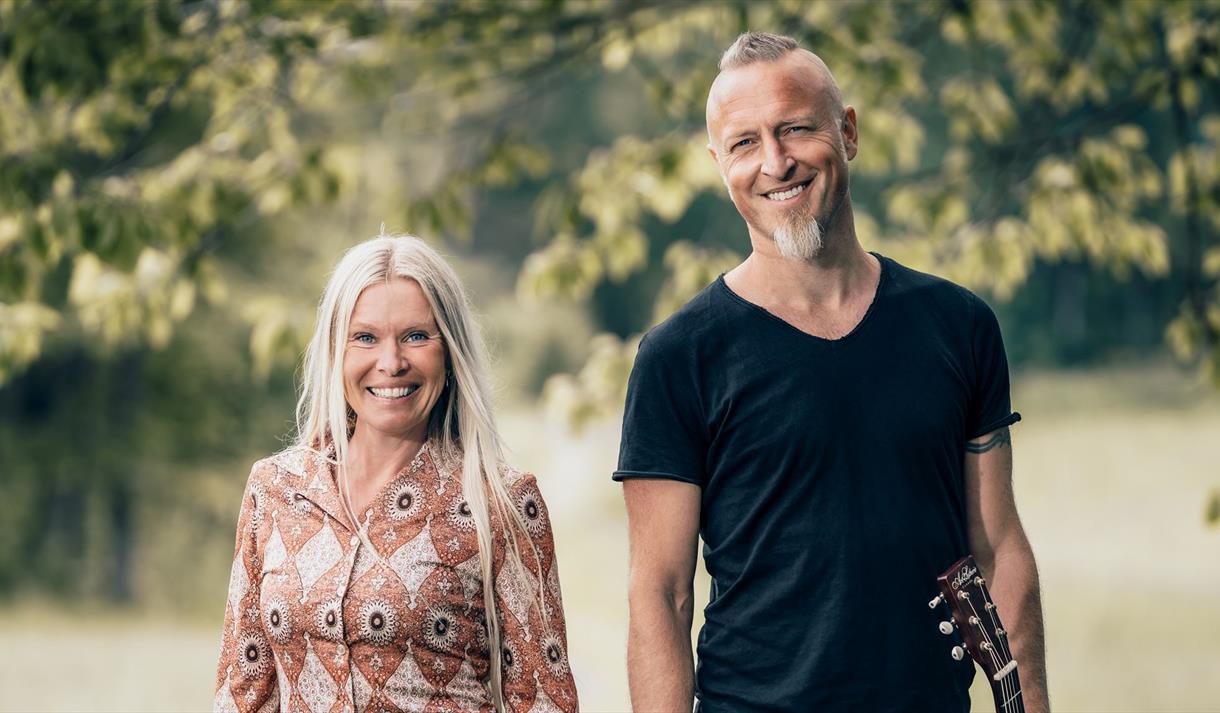 Anne Gravir Klykken og Jon Solberg