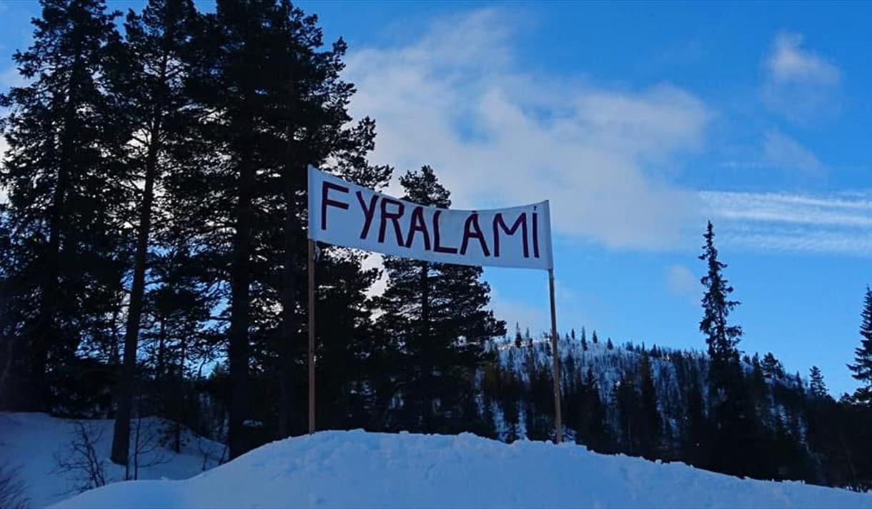 Fyrålåmi