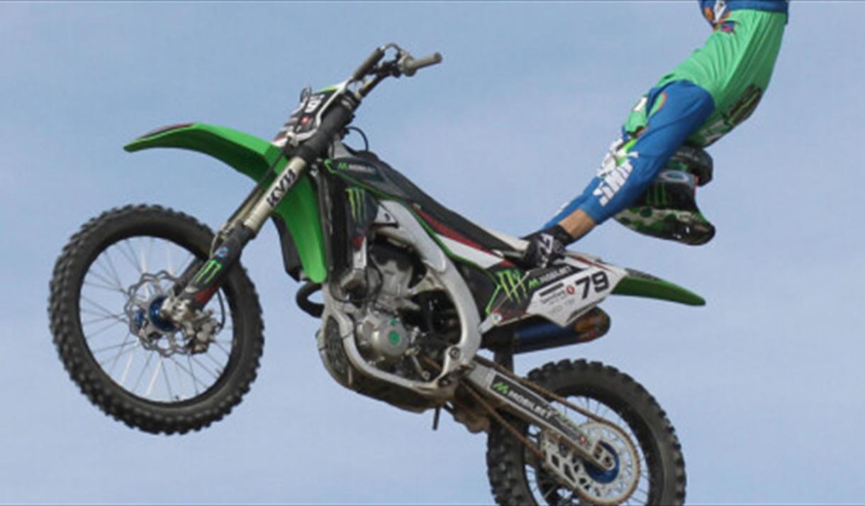 Andre Villa FMX show