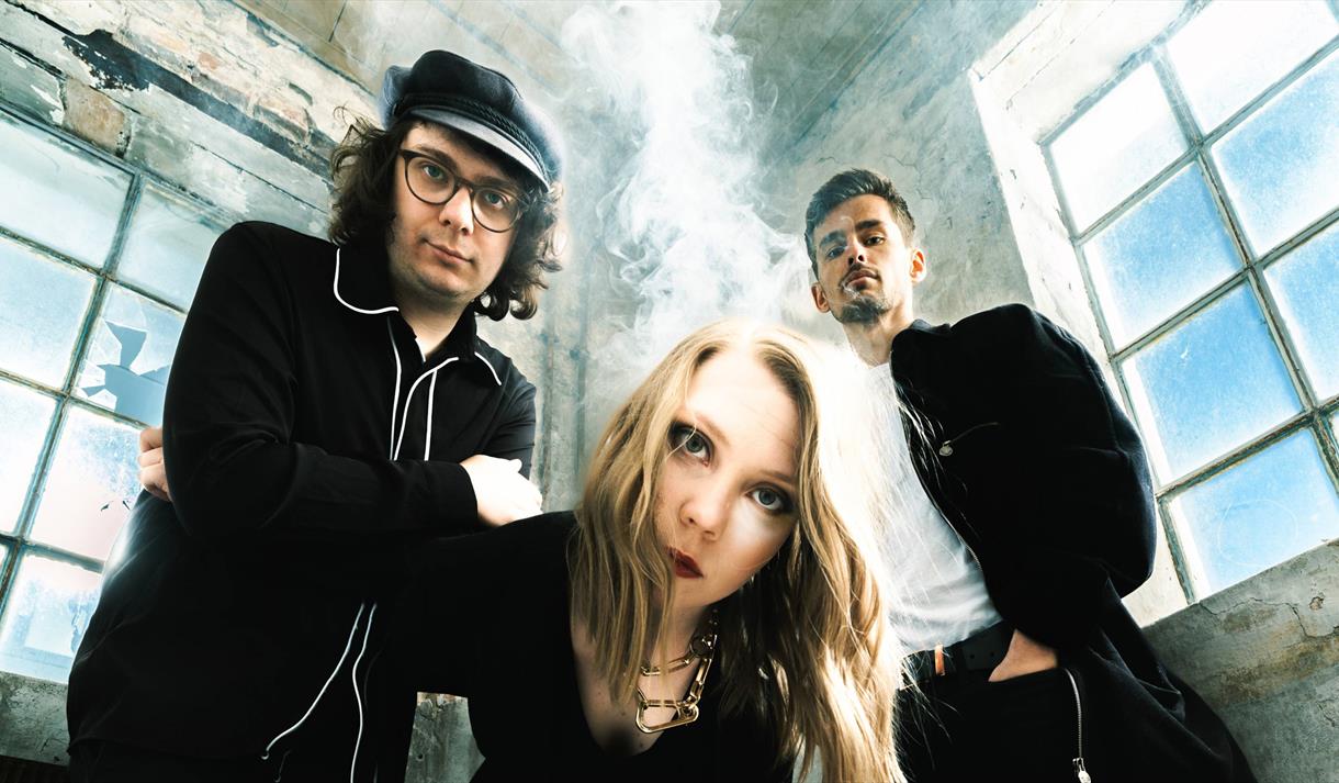 POOR BAMBI + Sad Chloë