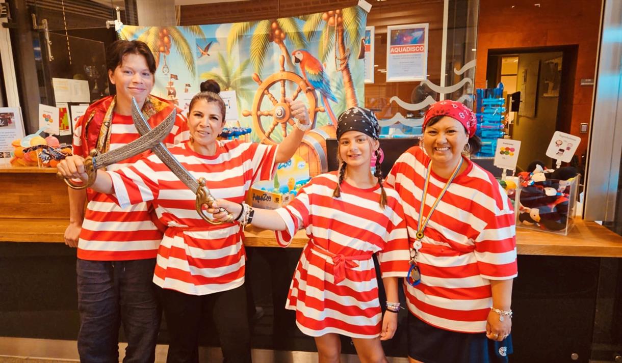 Sjørøverfest på badeparken i Skien fritidsparken