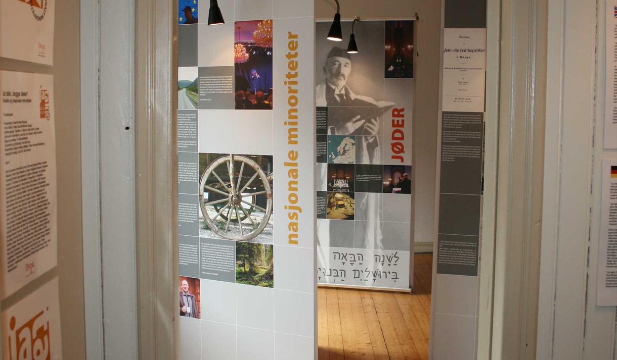 Utstilling Ja takk begge delar