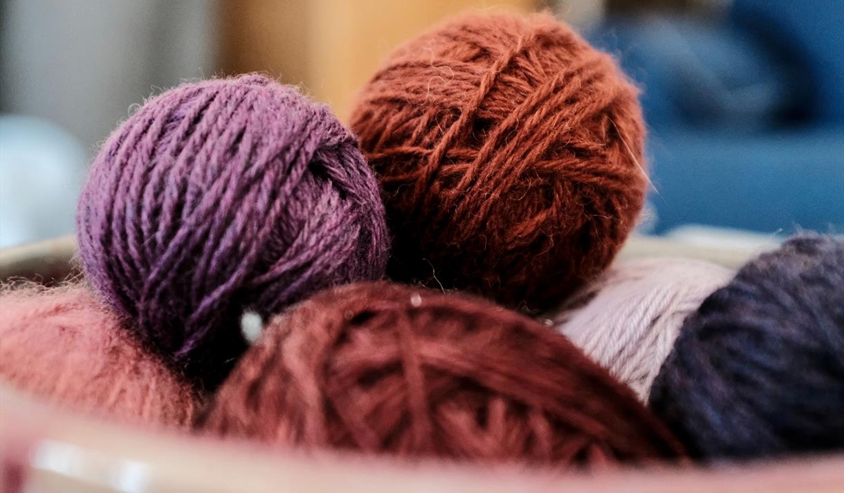 Ullgarn. Husflid, handverk. Vest-Telemark museum.