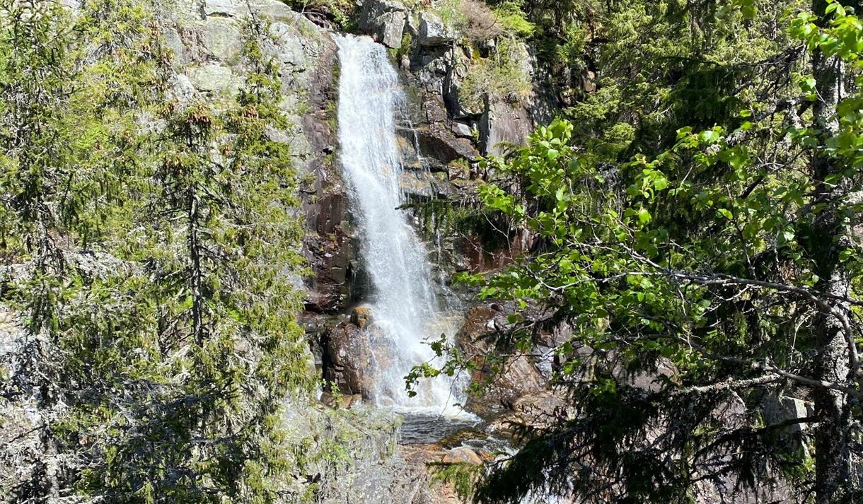 Fossen i Hanakamjuvet.