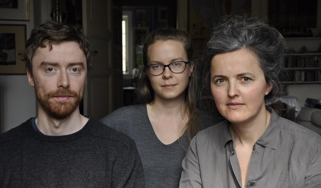 Folktrioen "O" med Jan Martin Gismersvik, Inga Margrete Aas og Helen Louise Solberg