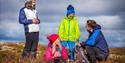 familie på fjelltur i Rauland